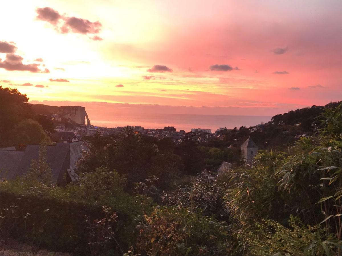 Ferienwohnung La Maison De La Rose Étretat Exterior foto